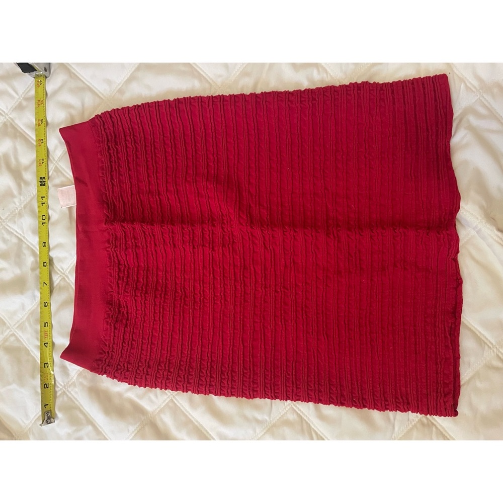 Red skirt
